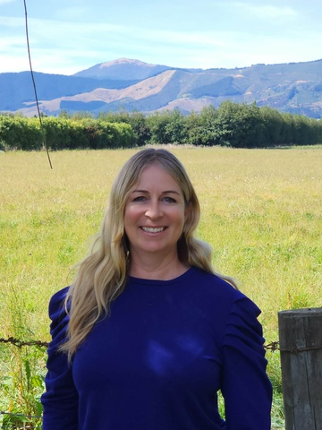 Counsellor (BA.Counselling) - Richmond - Vikki Counsellor (BA.Counselling) - Richmond - Vikki